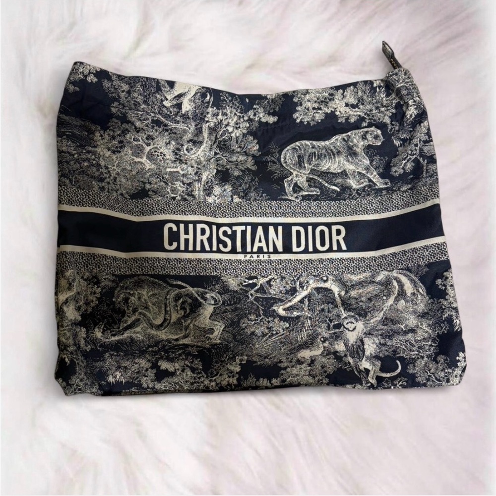 Christian Dior Diortravel Zipped Pouch